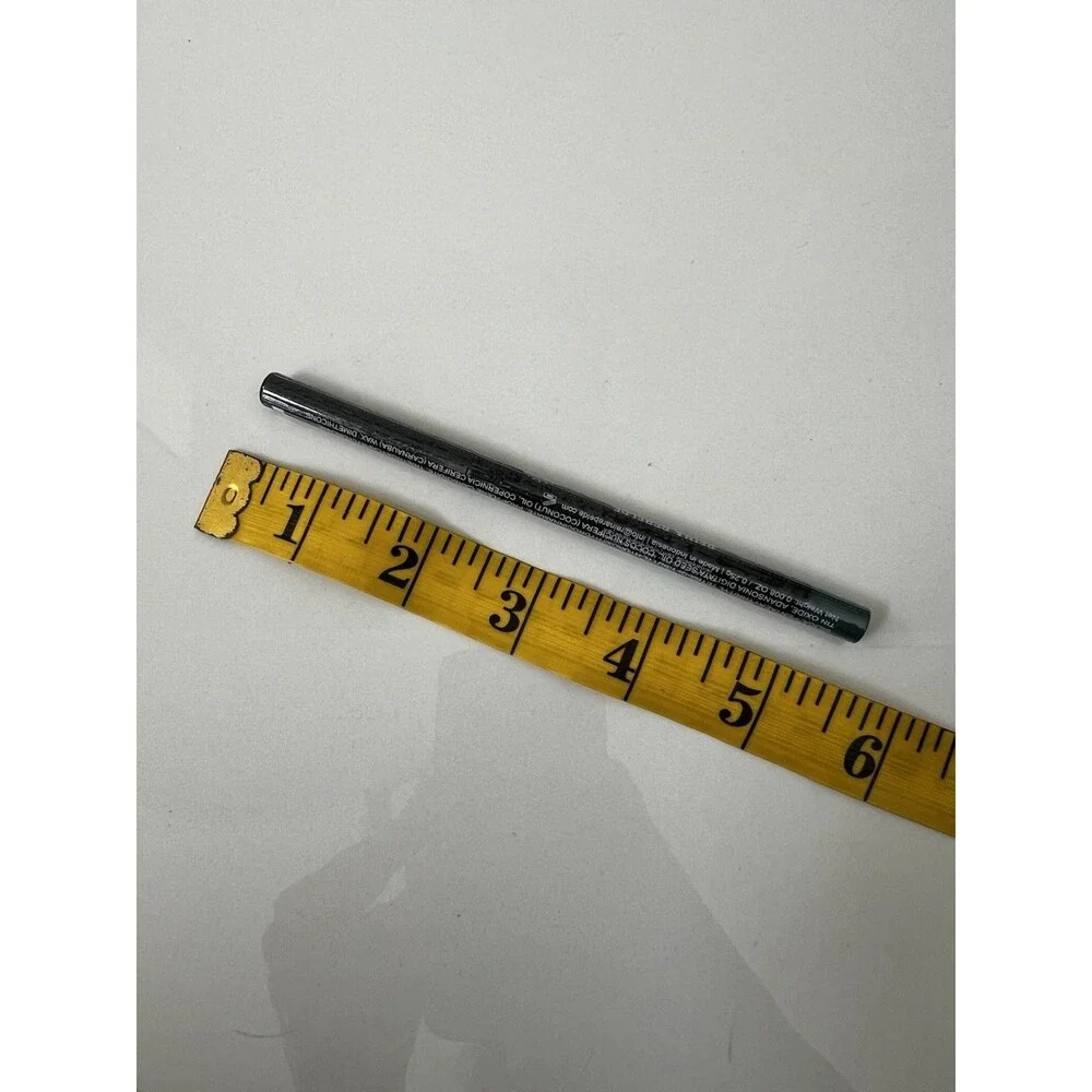 Reina Rebelde Rebel Eye Definer Long Wear Gel Liner Green Salvaje Full Size